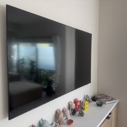 60” Tv OLED NEW
