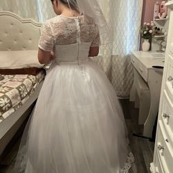 Vestido de primera comunión size 14-16