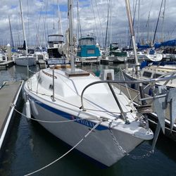 1972 Ericson 27 Foot Sailboat 
