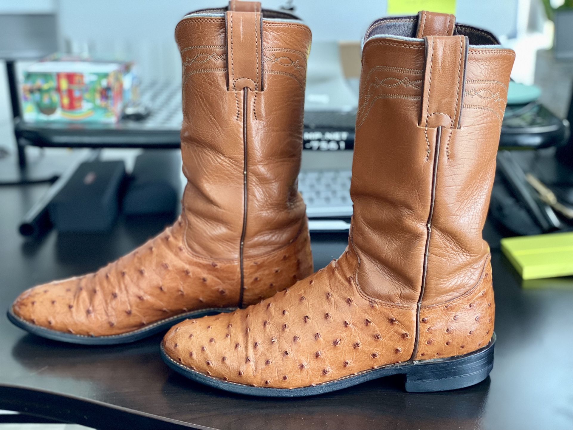 JUSTIN ROPERS OSTRICH SKIN BOOTS 7B In Great Conditions