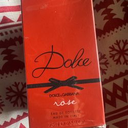 DOLCE   dolce&gabbana  Rose 🌹 