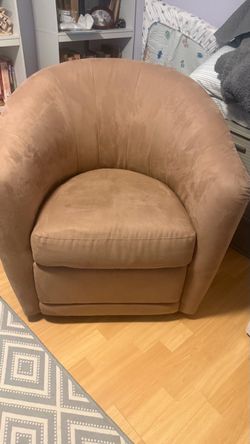 Swivel chair