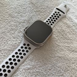 Apple Watch Ultra