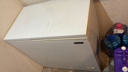 Magic Chef Chest Freezer