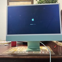 Apple iMac 24" 4.5K Retina Display M1 Chip 8GB Memory 256GB SSD macOS All-in-One Desktop Computer – Green