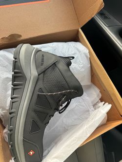 Size 10.5 wide men