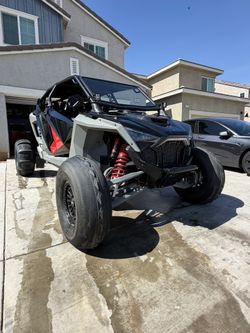 2022 Polaris RZR Turbo R