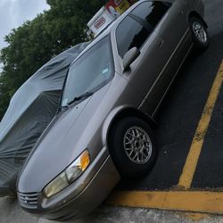 1999 Toyota Camry