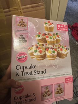 cupcake/muffin stands