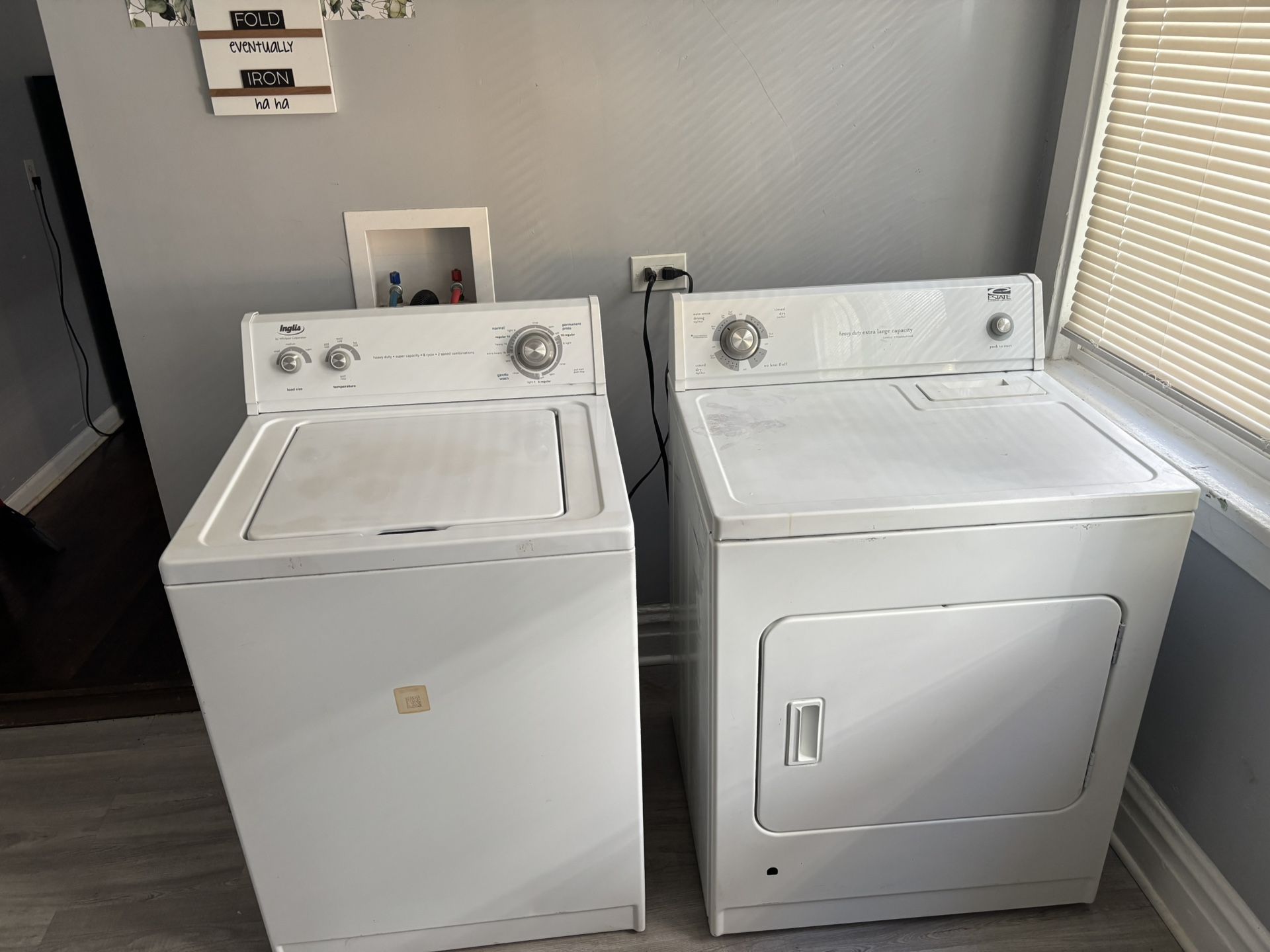 Washer /With gas dryer