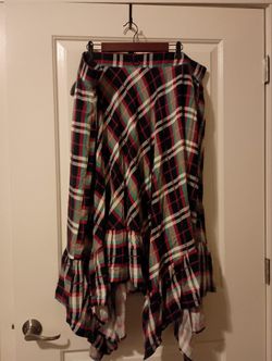 Torrid Handkerchief Hem Mid Length Skirt