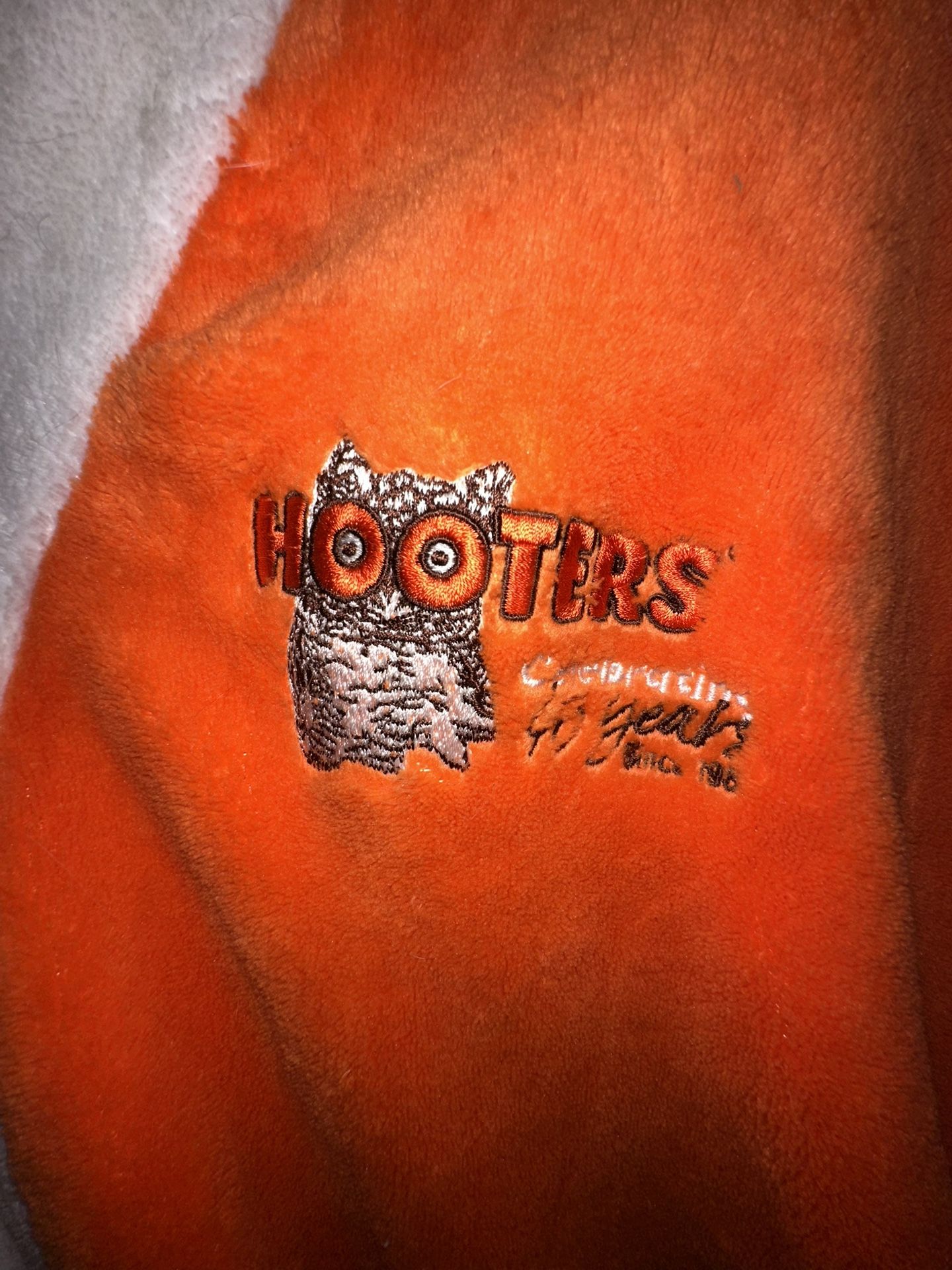 Hooters Robe