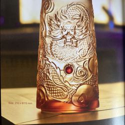 Liuli Living Vase Year of the Dragon