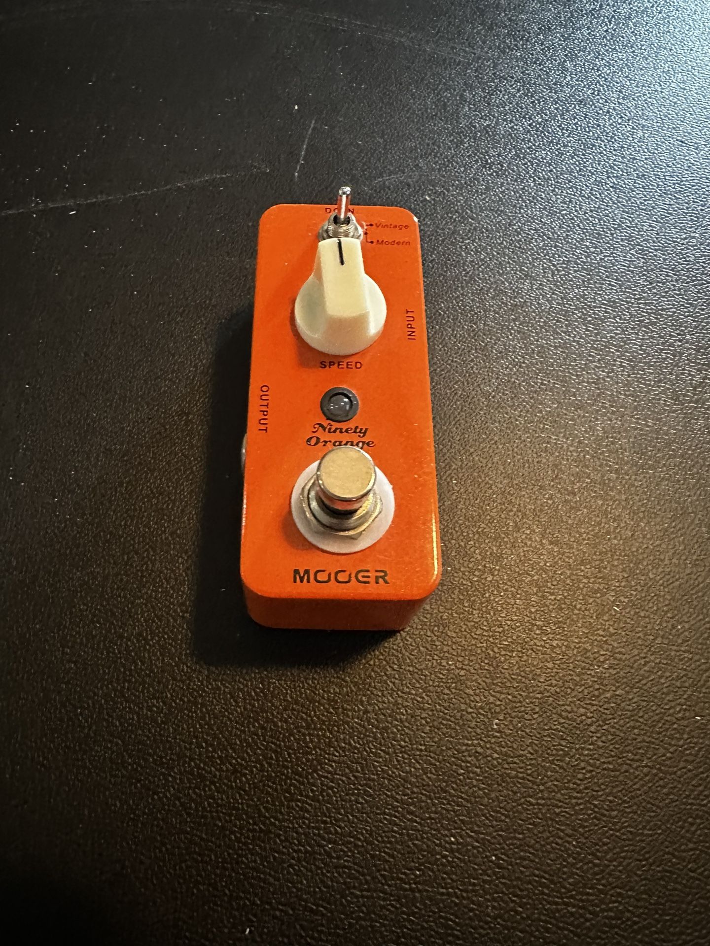 Mooer Ninety Orange Phaser