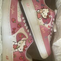 Custom made Hello Kitty shoes 