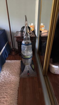 Max extract Hoover carpet cleaner