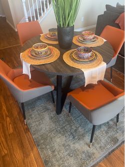 Dining room set