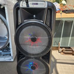 Technical PRO BLUETOOTH AND USB 2 12 SPEAKERS 