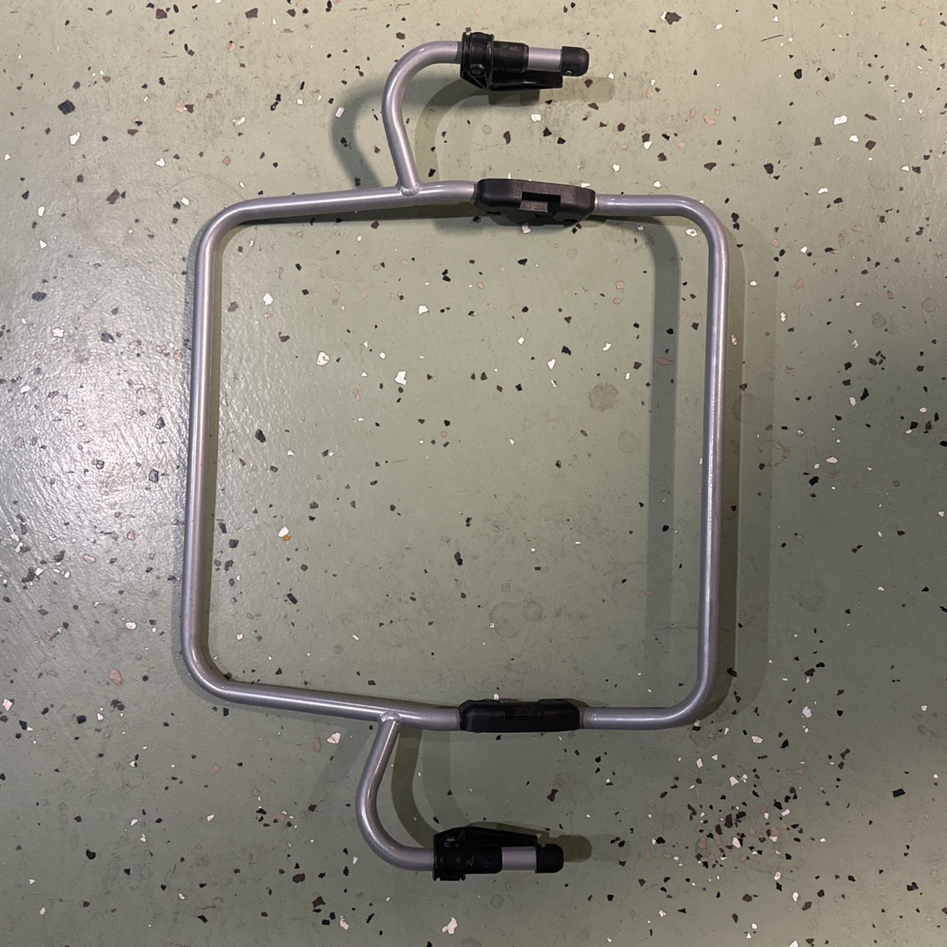 BOB Infant Car Seat Adapter