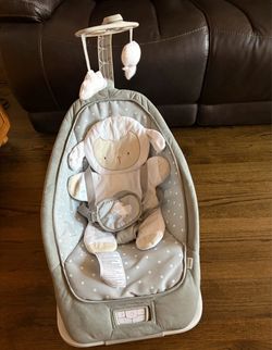 Baby Bouncer Seat with Mobile