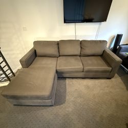 Living Spaces 93” Sofa With Reversible Chaise