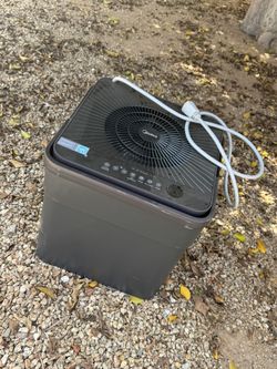 Midea 35pt Dehumidifier