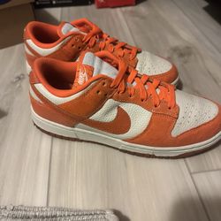 Nike Orange crush Women’s 10