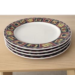 Set of 4 Elegance Collection Fine Porcelain Fruit Border Dinner Plates