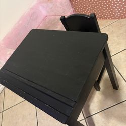Children IKEA SUNDVIK desk and Chair