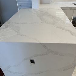 Quartz An Granite Countertops