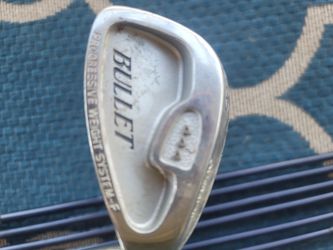 Like New Full Set Bullet Graphite Low Flex Point Golf Set