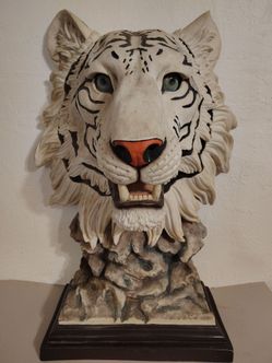 26" White Tiger Head Bust Statue