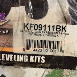2.5” Front Leveling Kit