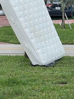King size mattress