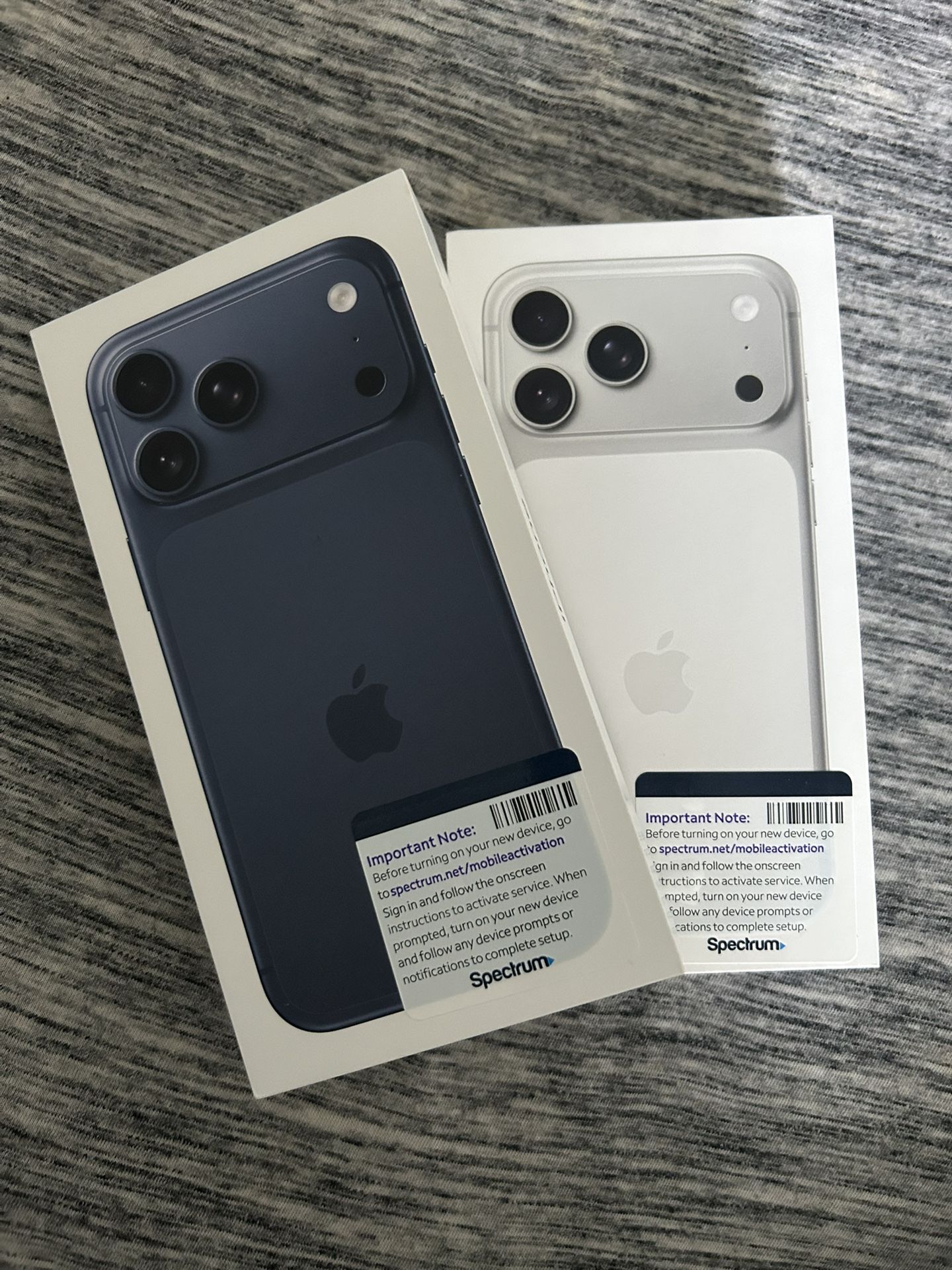 iPhone 17 Pro Max Locked- Spectrum