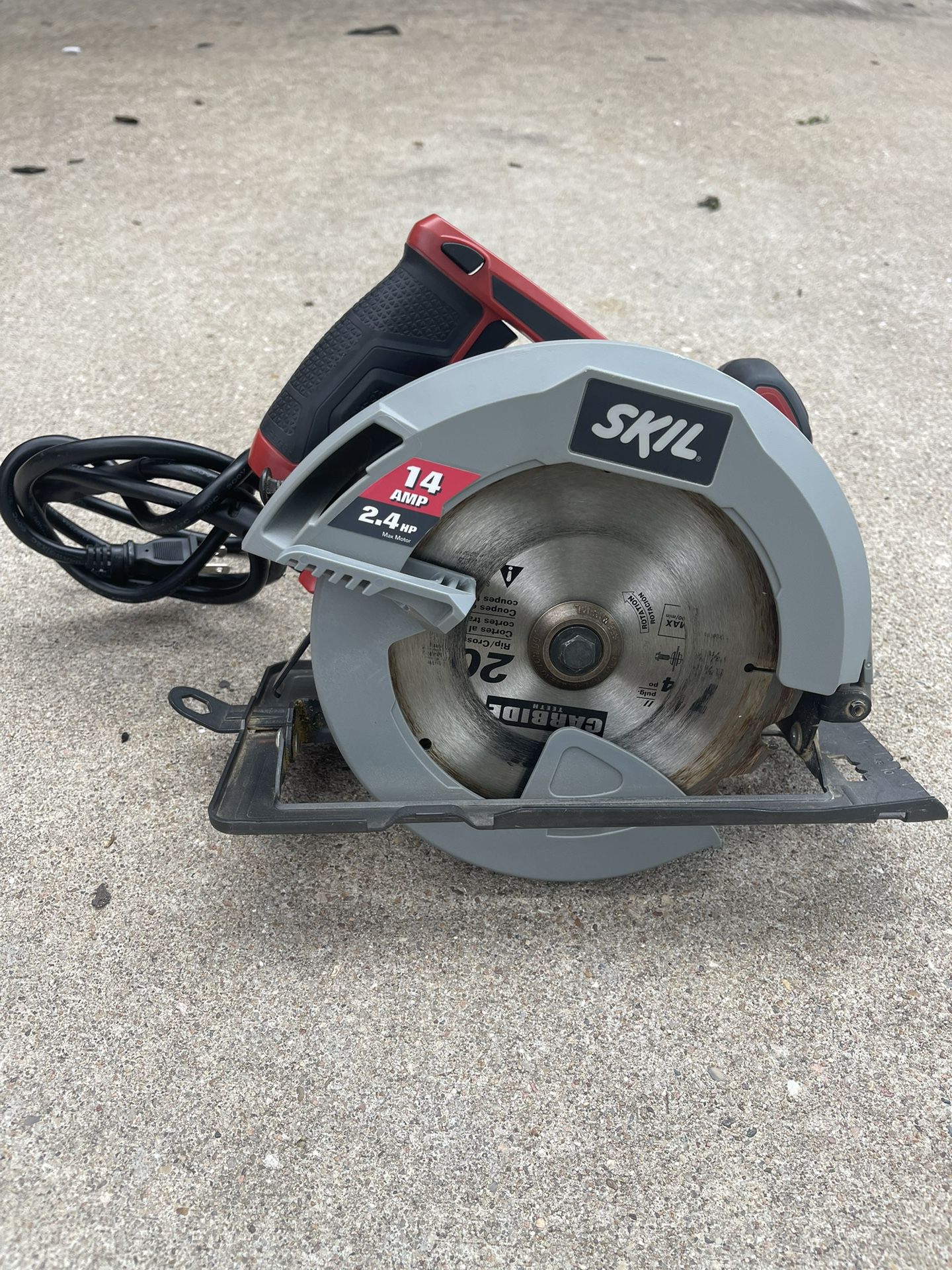 Wired Skil 5080-01 14-Amp 7-1/4" Circular Saw, Red