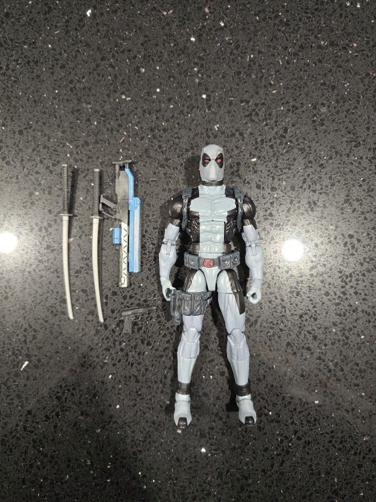 Marvel Legends X-Force Deadpool