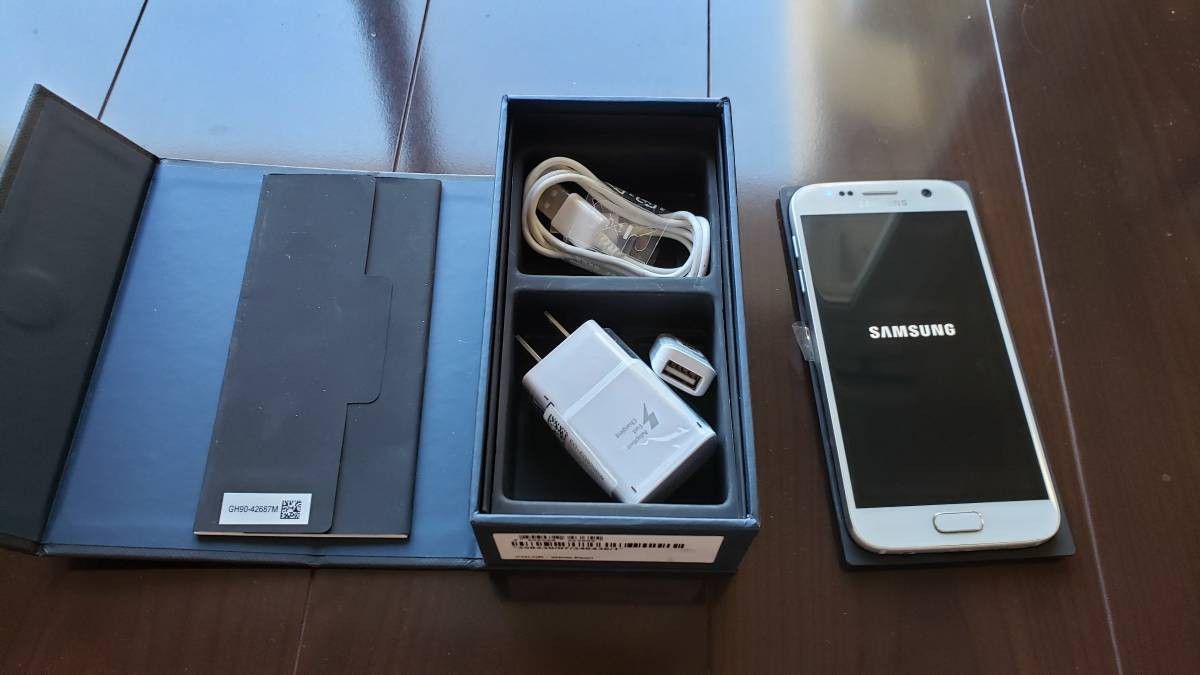 Unlocked Samsung Galaxy S7 Dual Sim 32G White (SM-930FD)