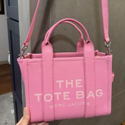 Marc Jacob’s The Tote Bag 
