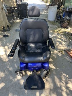 Merits 600lb Bariatric Electric Wheel Chair