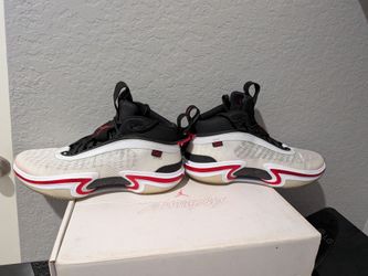 Air Jordan 36 size 9