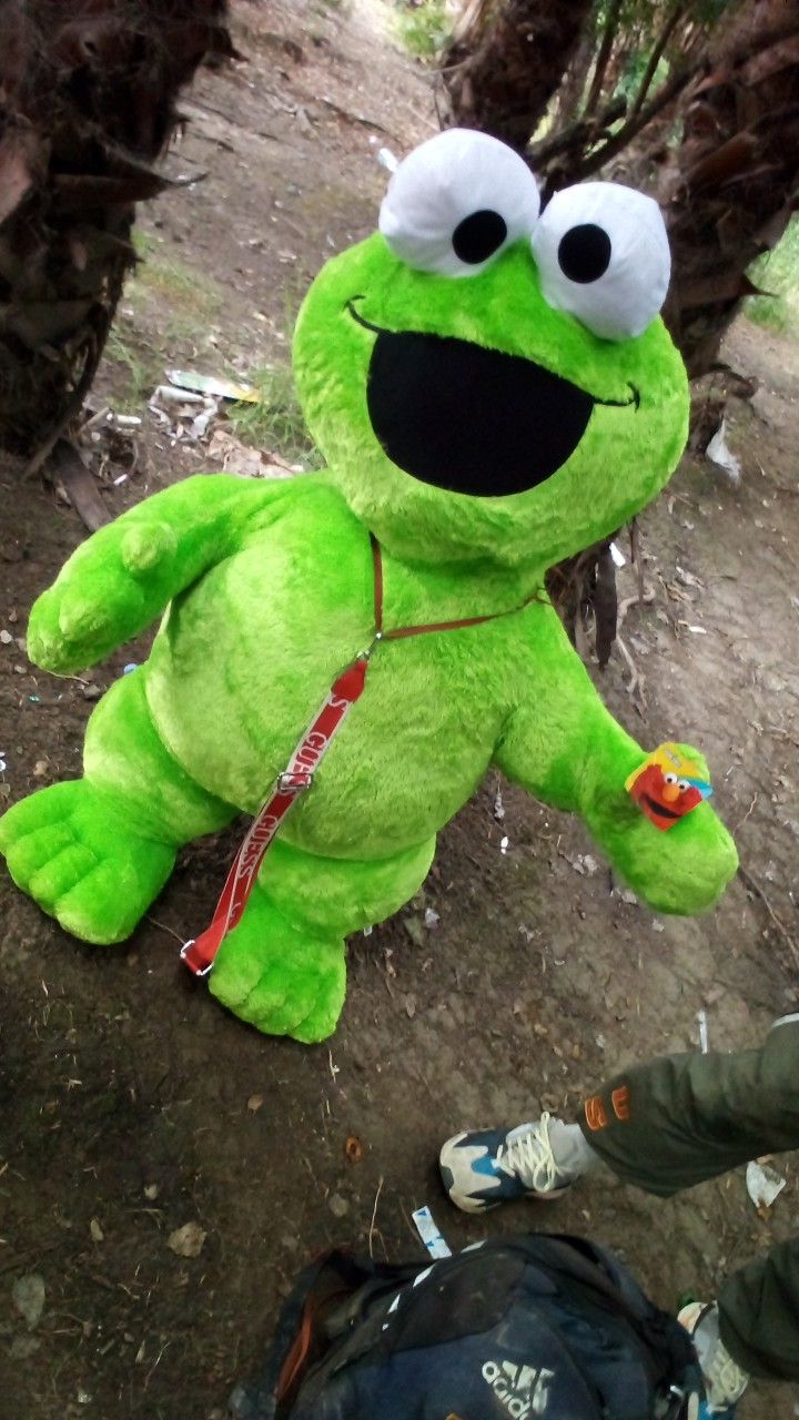 Huge Stuffed Animal Kermit The Frog Sits About 4 Ft He's About 4 Ft