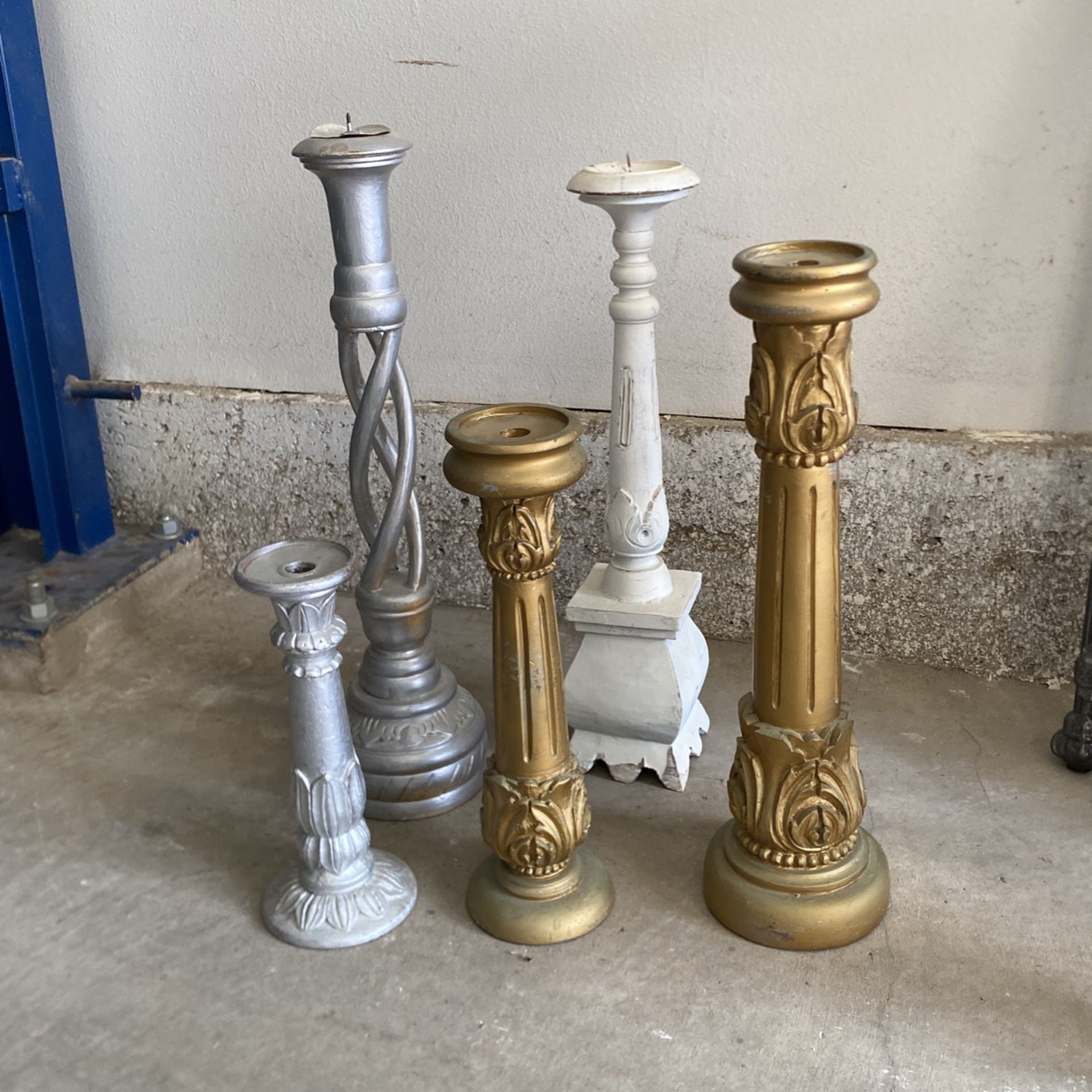 CANDLE HOLDERS