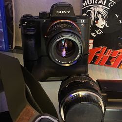 Sony A7r ii Bundle 42.4MP Mirrorless Camera 