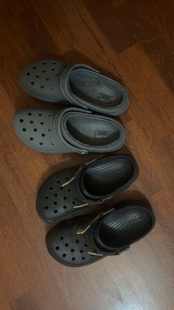 Crocs size 8 Men 10 Women