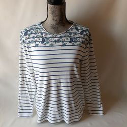 Croft & Barrow The classic tee women's blue/white floral pinstripe long sleeve top size L