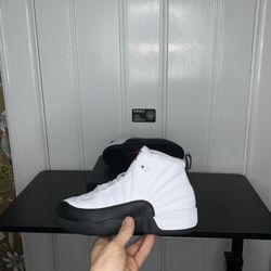 Jordan 12 Taxi Flip