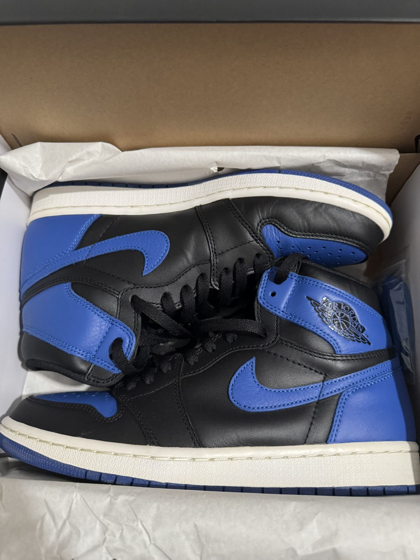Air Jordan 1 of high royals size 9.5 Amazon.com | Nike Mens Air Jordan 1 Retro Royal Toe Black  main image 4