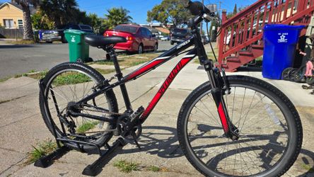 Specialized HotRock Bike 24"Tires
