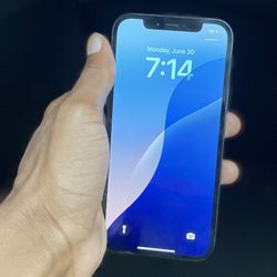 iPhone 12 